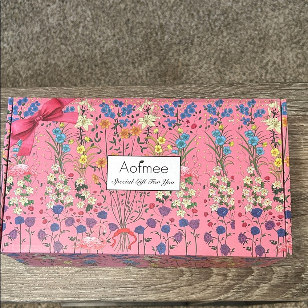 Pink Floral Bath Accessory Set